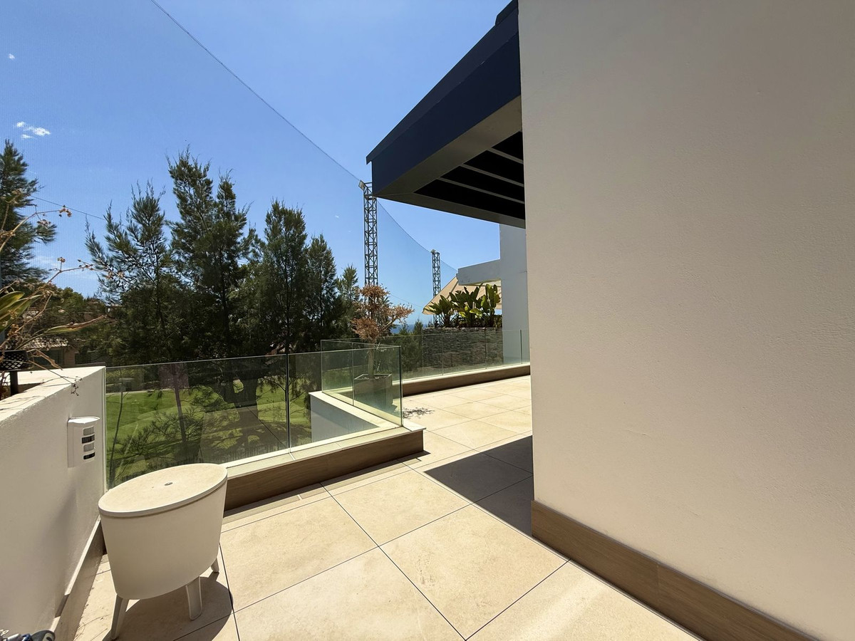 Penthouse te koop in Cabopino | 3 slaapkamers H5118937