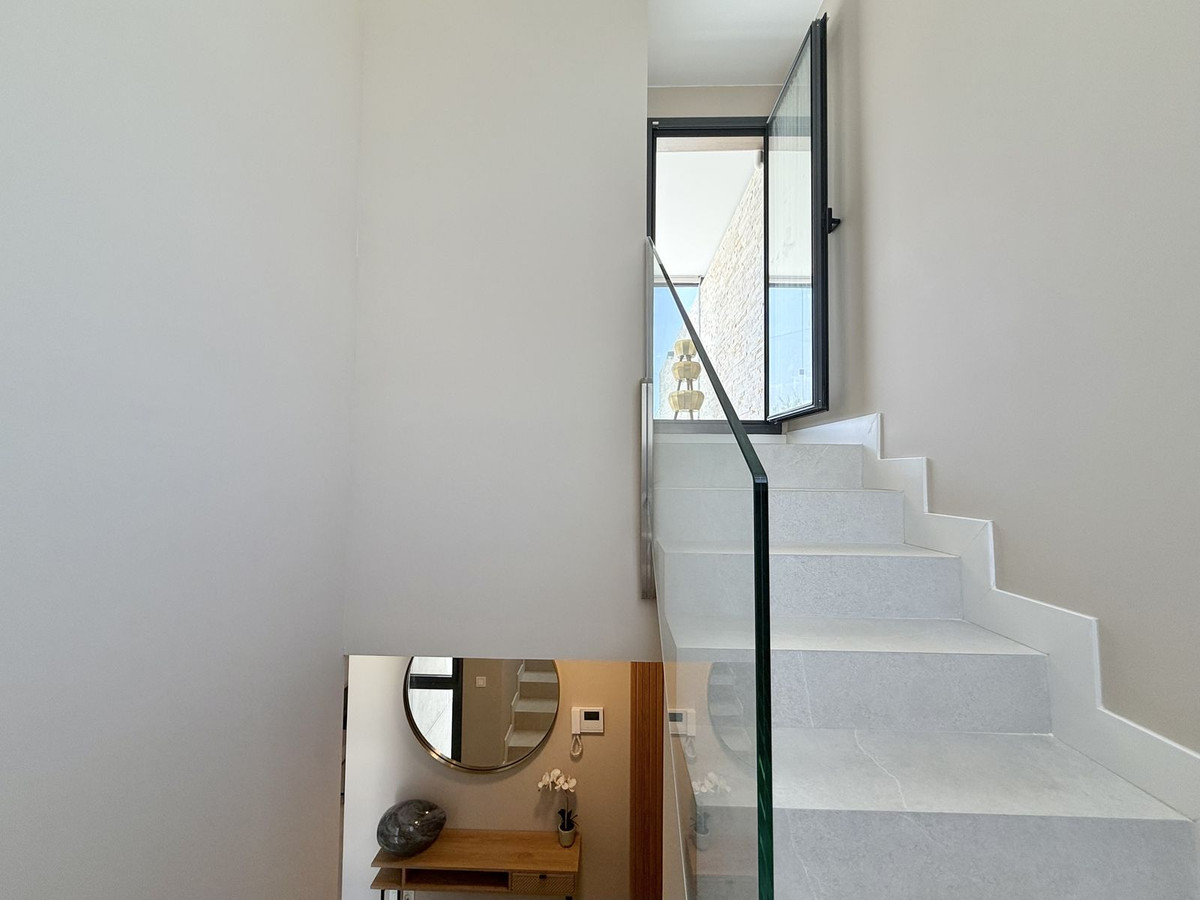Penthouse te koop in Cabopino | 3 slaapkamers H5118937