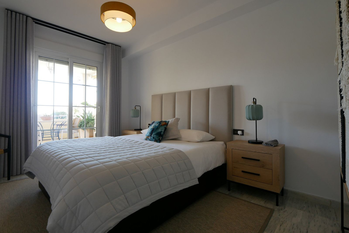 Appartement te koop in Cabopino | 3 slaapkamers H5120836