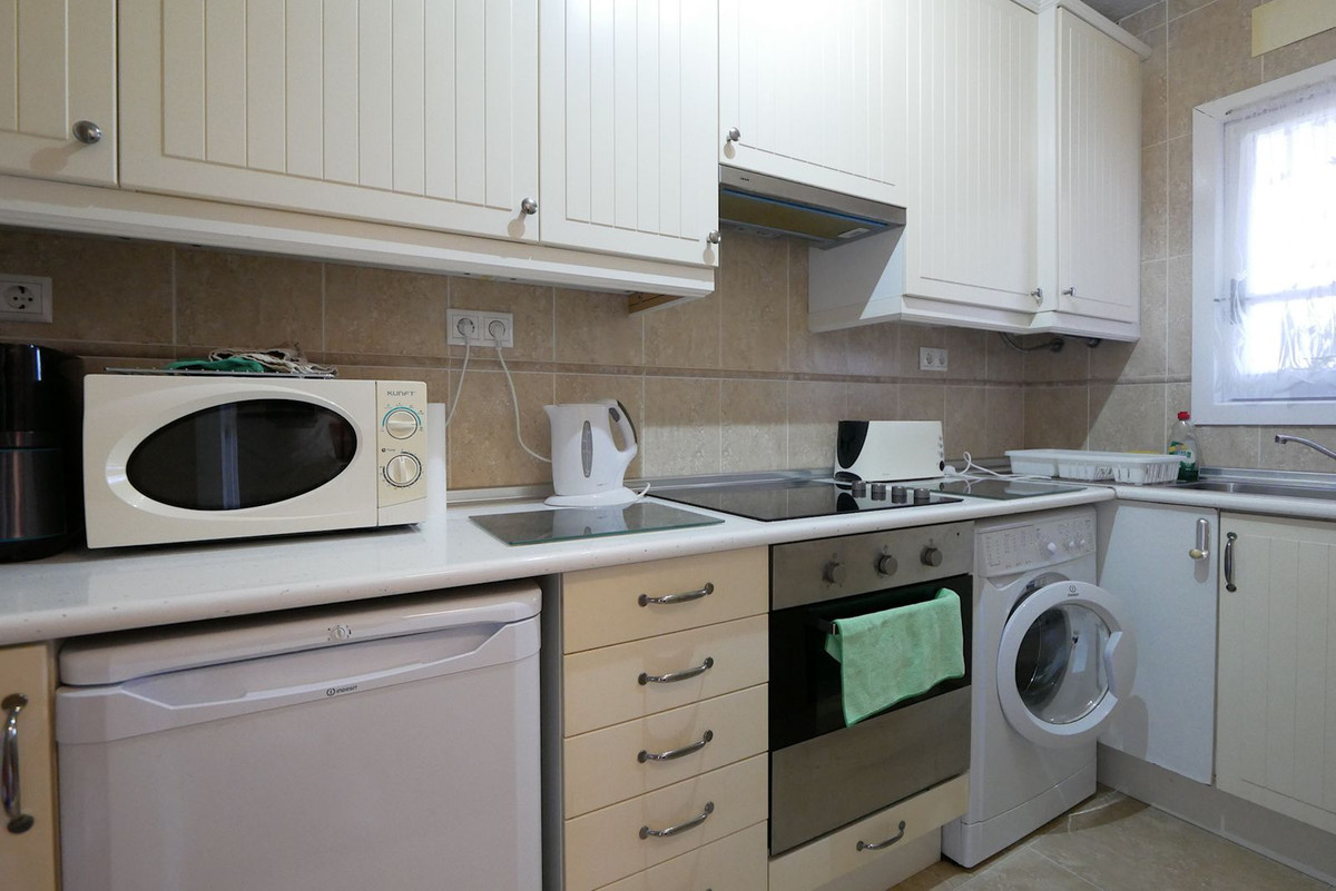 Appartement te koop in Cabopino | 2 slaapkamers H5142796