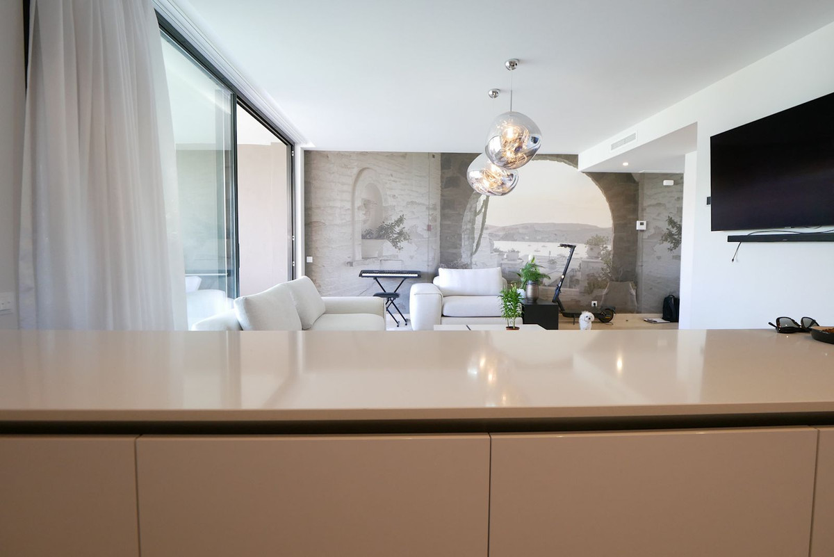 Appartement te koop in Cabopino | 2 slaapkamers H5156257