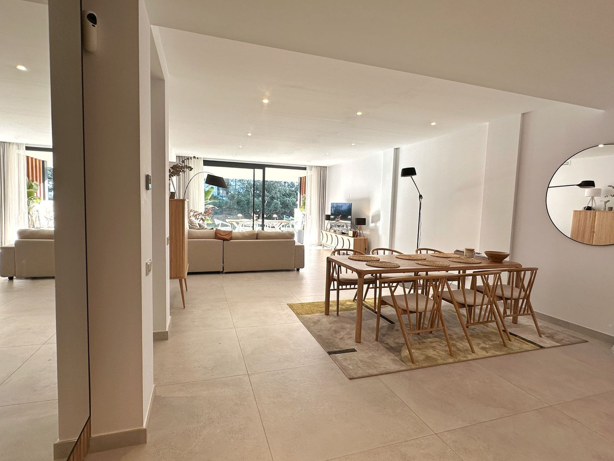 Appartement te koop in Cabopino | 2 slaapkamers H5272183