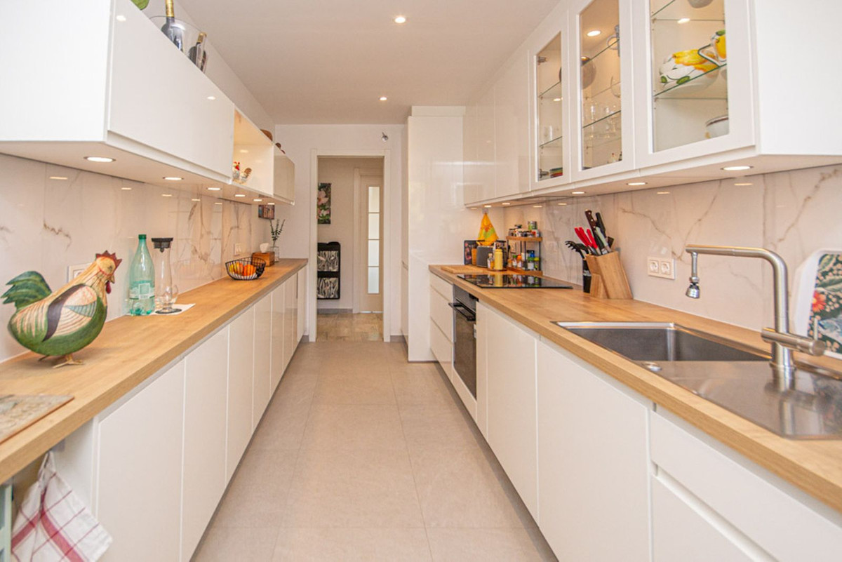 Appartement te koop in Cabopino | 2 slaapkamers H5302867