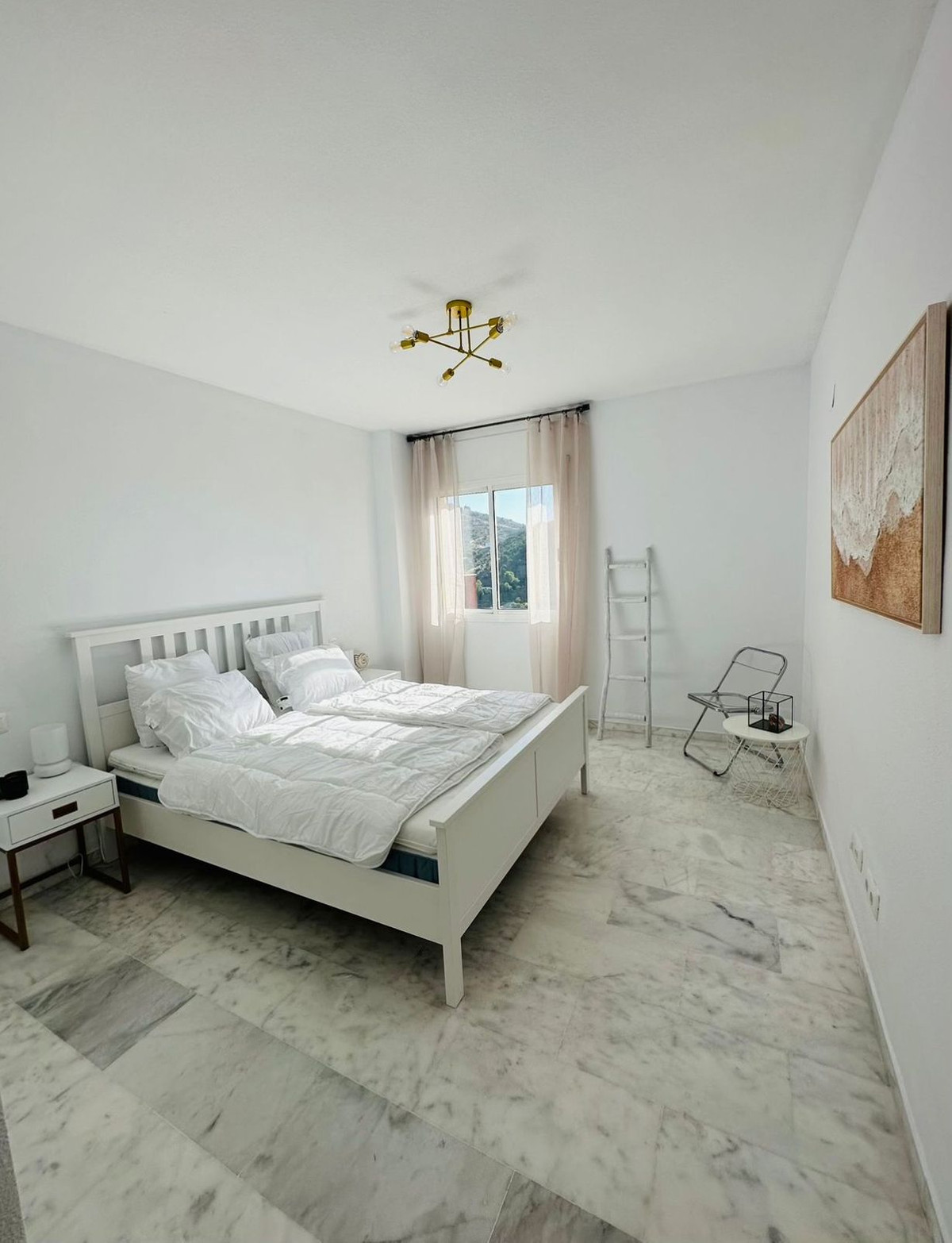 Penthouse te koop in Cabopino | 2 slaapkamers H5312605