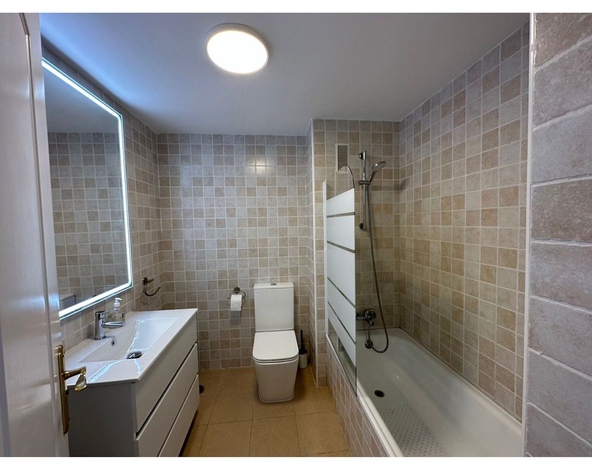 Penthouse te koop in Cabopino | 2 slaapkamers H5312605