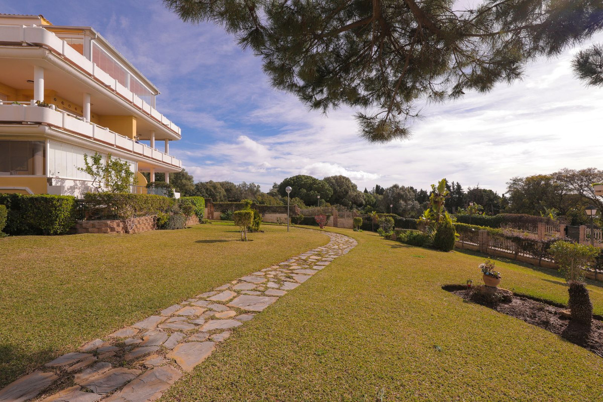 Appartement te koop in Cabopino | 3 slaapkamers H5348041