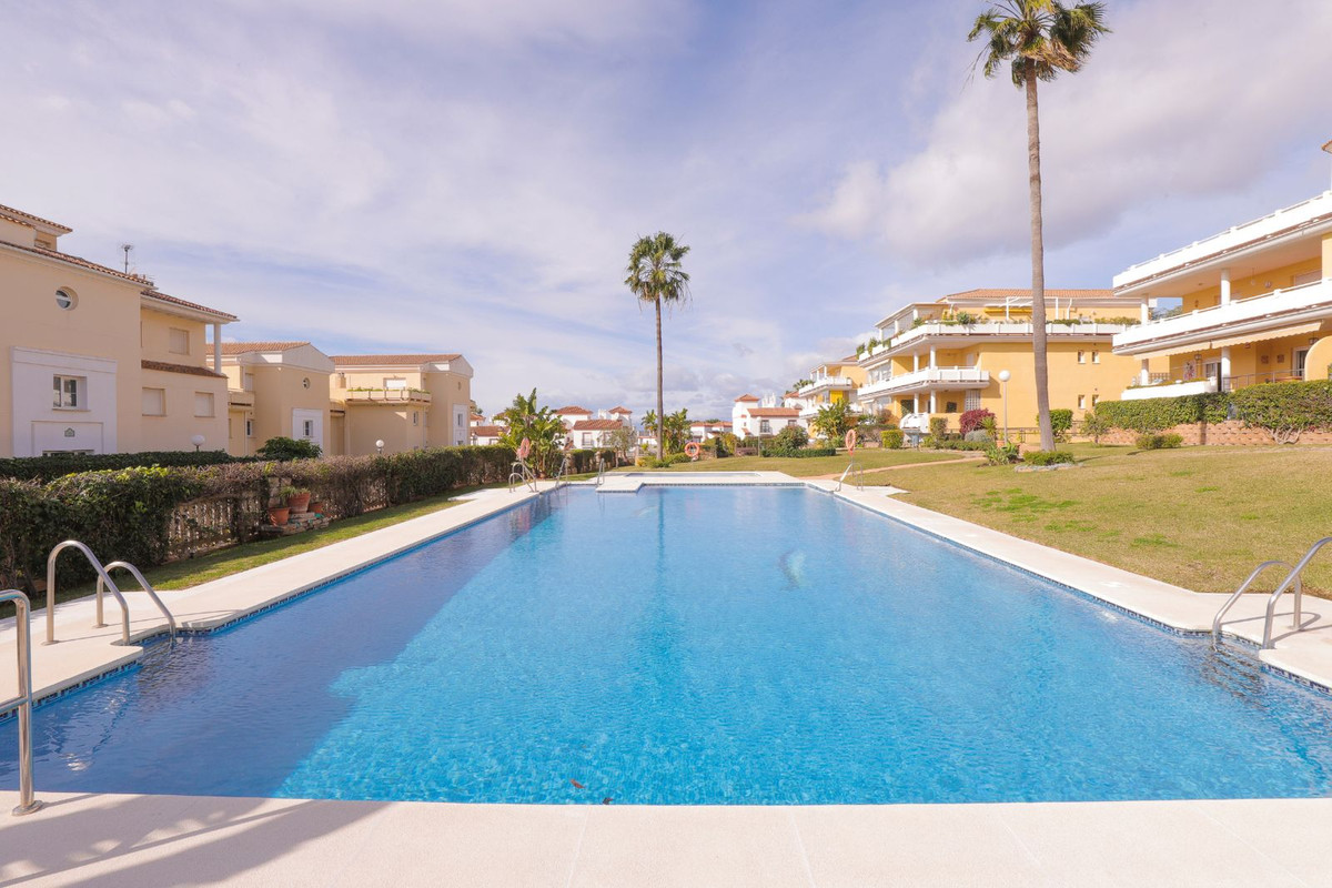 Appartement te koop in Cabopino | 3 slaapkamers H5348041