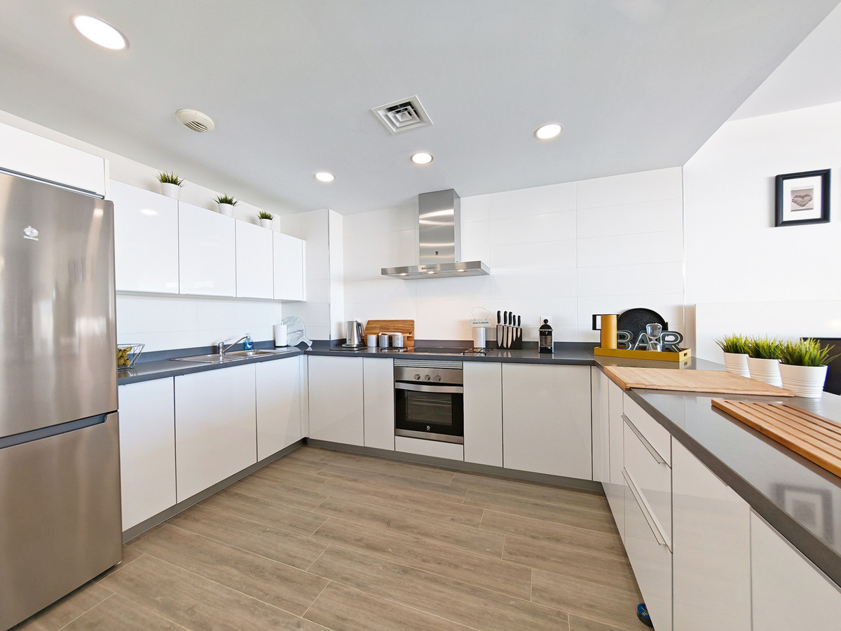 Penthouse te koop in Cabopino | 3 slaapkamers H5366254