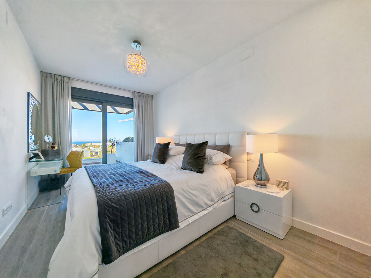 Penthouse te koop in Cabopino | 3 slaapkamers H5366254