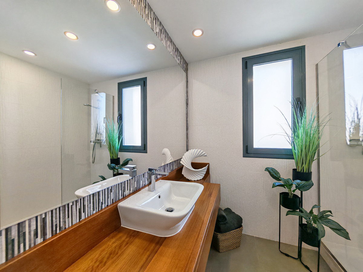 Penthouse te koop in Cabopino | 3 slaapkamers H5366254