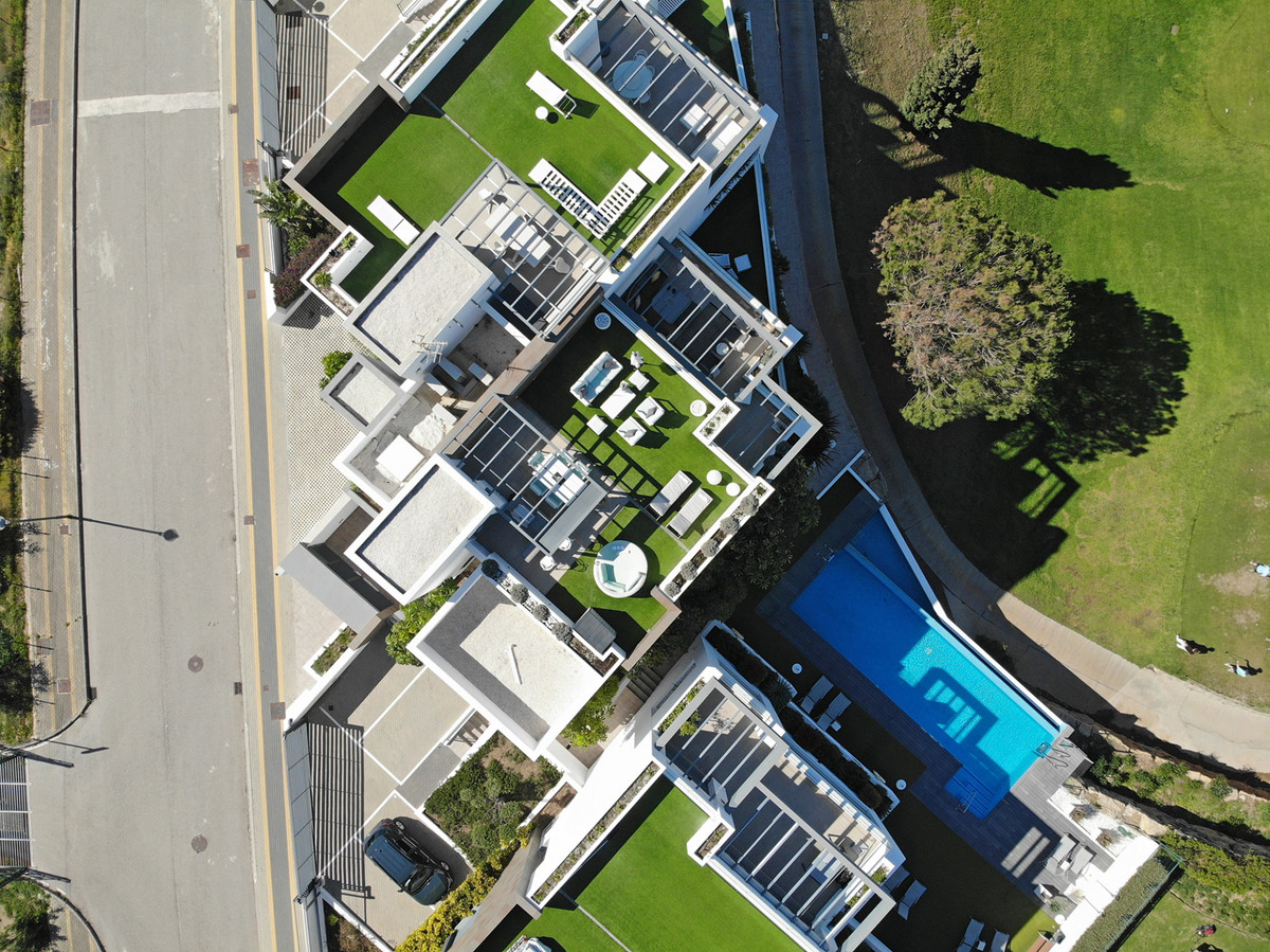 Penthouse te koop in Cabopino | 3 slaapkamers H5366254