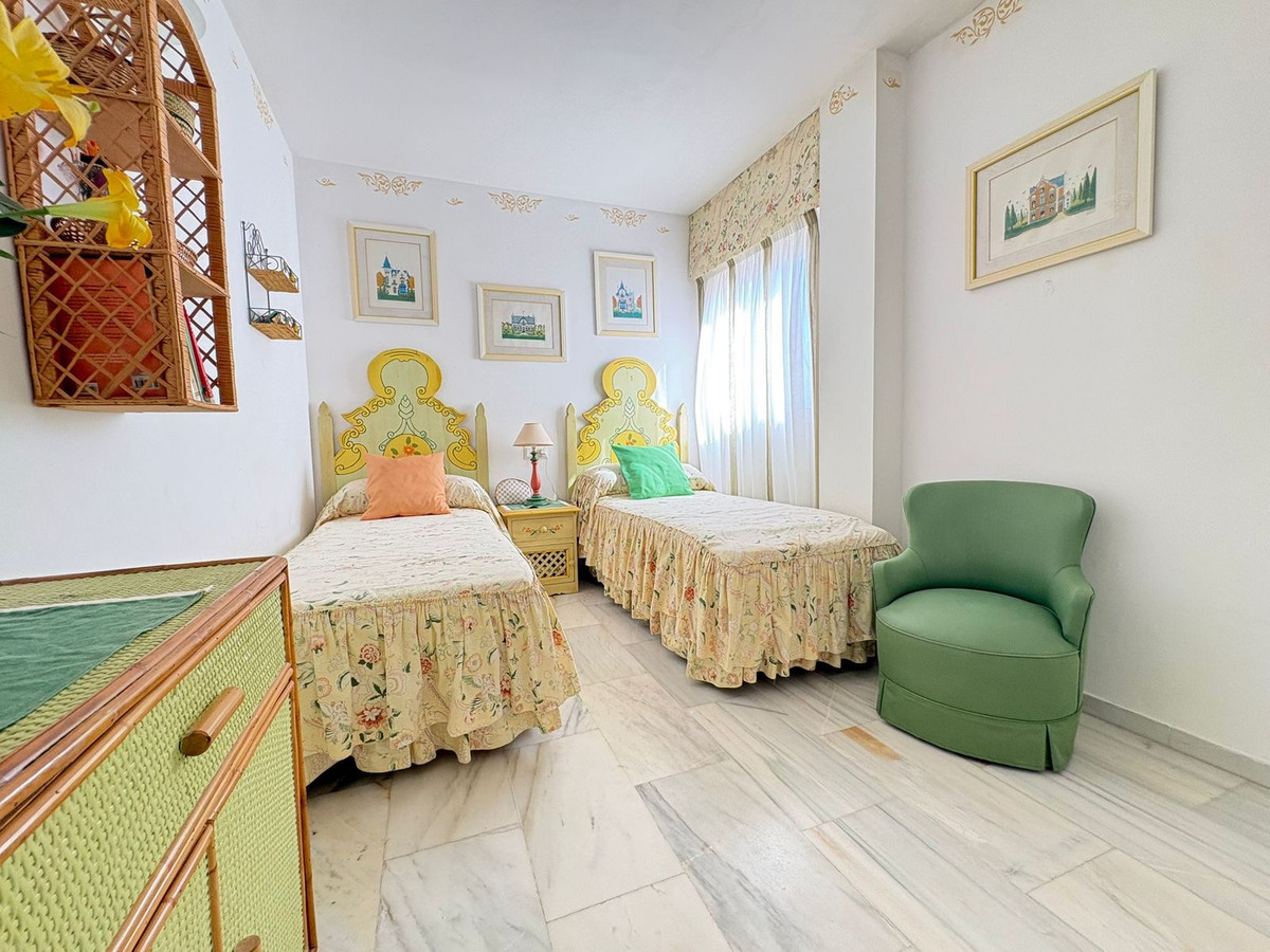 Appartement te koop in Cabopino | 2 slaapkamers H5367178