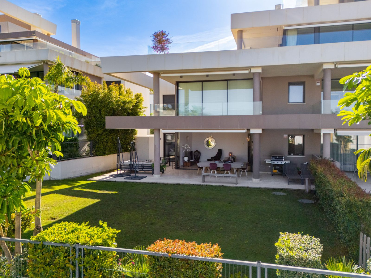 Appartement te koop in Cabopino | 3 slaapkamers H5374417