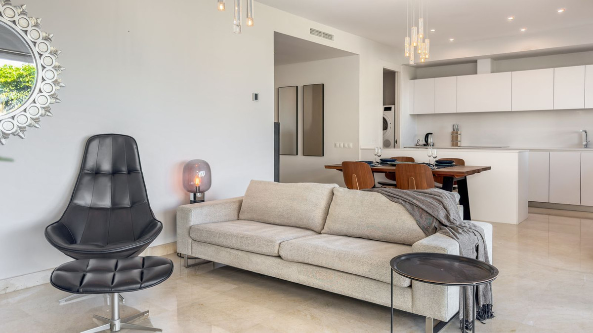 Appartement te koop in Cabopino | 3 slaapkamers H5374417