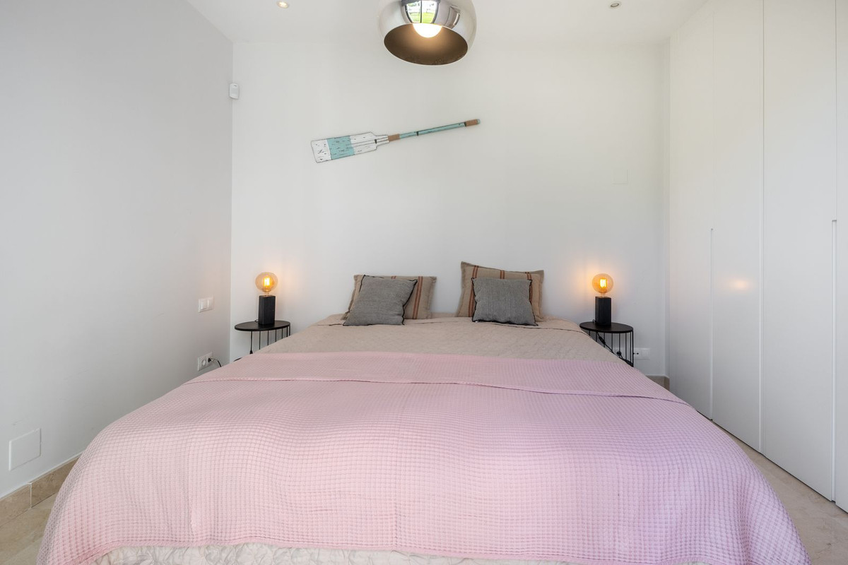 Appartement te koop in Cabopino | 3 slaapkamers H5374417