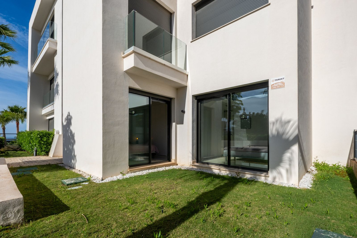 Appartement te koop in Cabopino | 3 slaapkamers H5374417