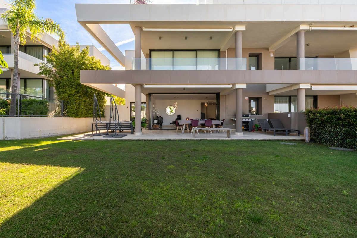 Appartement te koop in Cabopino | 3 slaapkamers H5374417