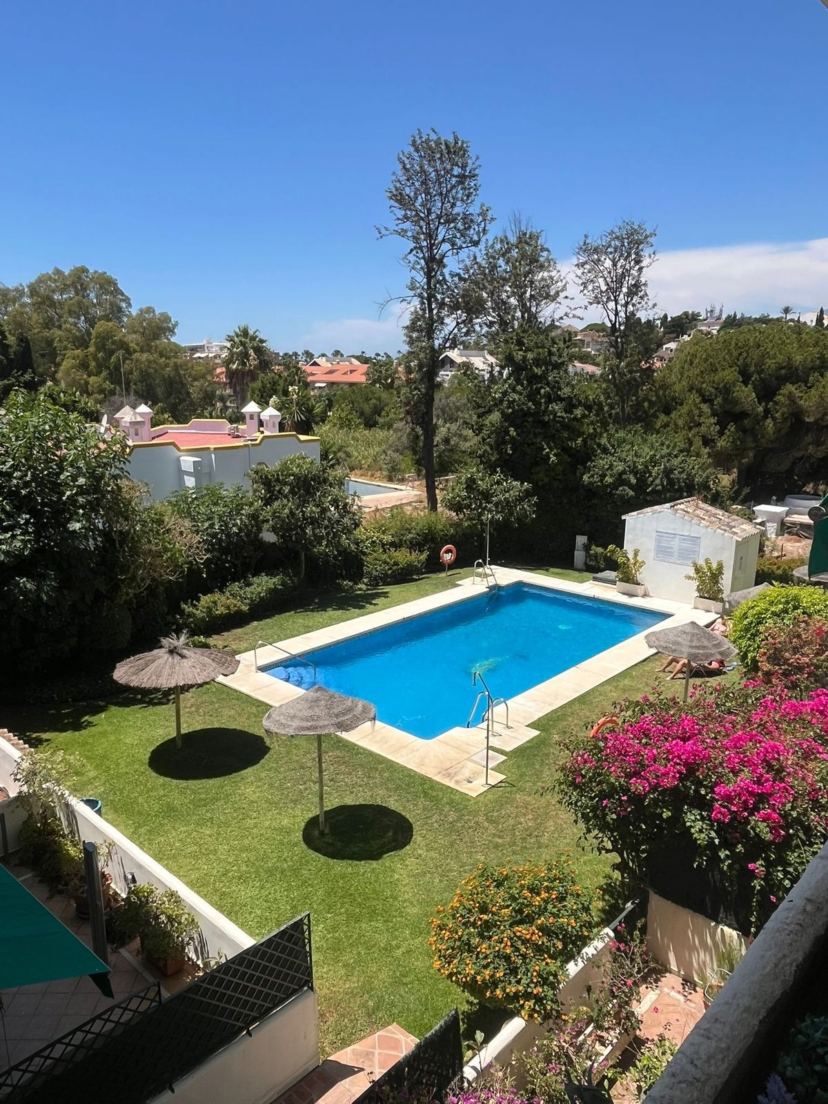 Appartement te koop in Cabopino | 2 slaapkamers H5379904