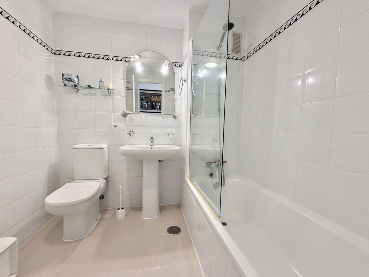 Penthouse te koop in Cabopino | 2 slaapkamers H5386951