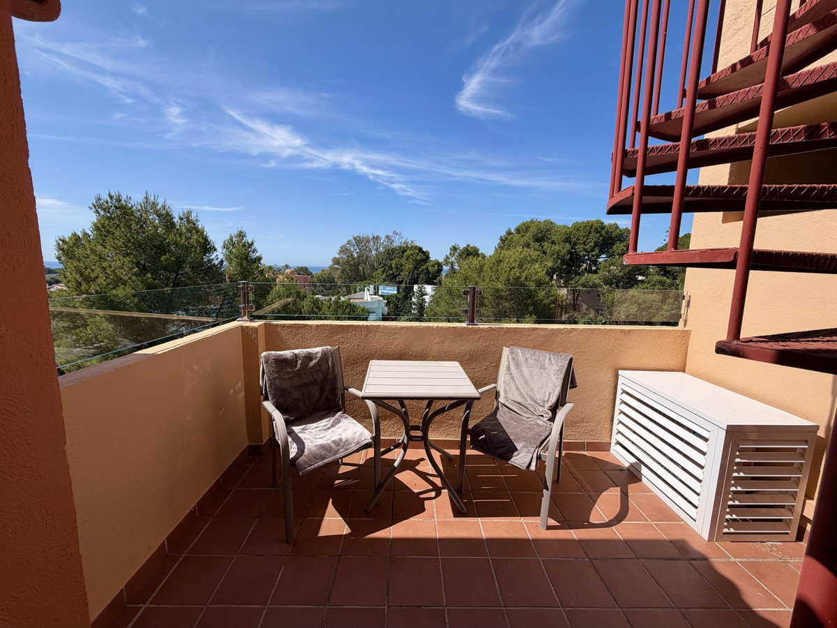 Penthouse te koop in Cabopino | 2 slaapkamers H5386951