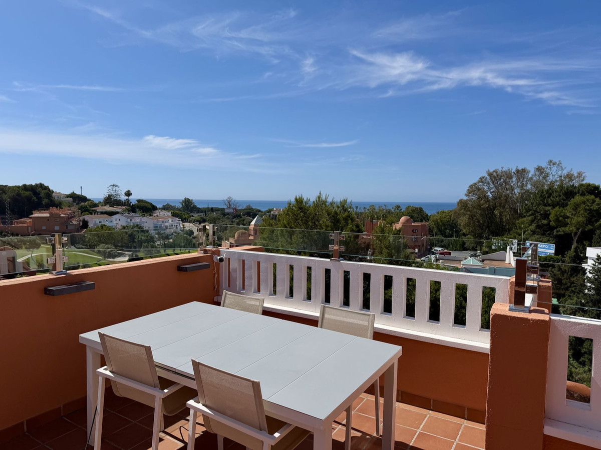 Penthouse te koop in Cabopino | 2 slaapkamers H5386951