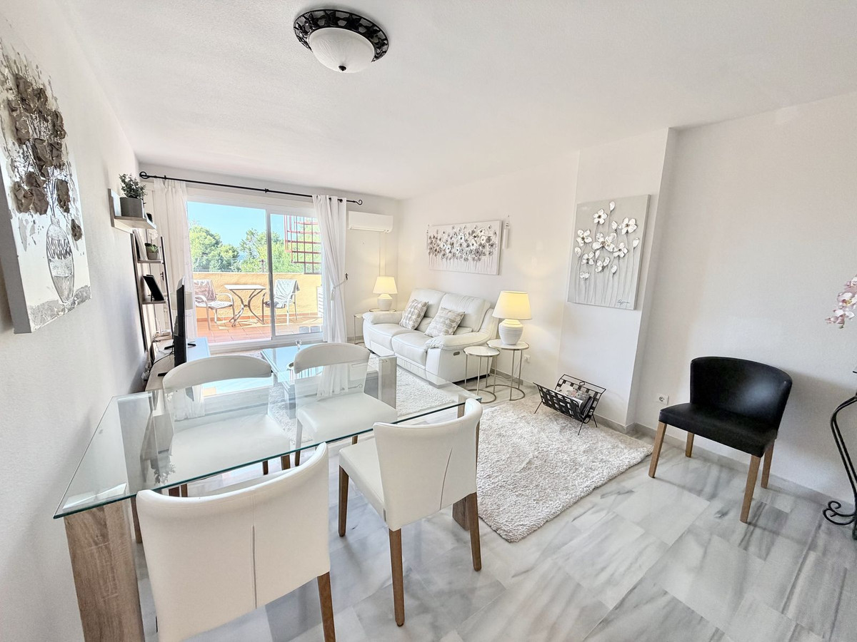 Penthouse te koop in Cabopino | 2 slaapkamers H5386951