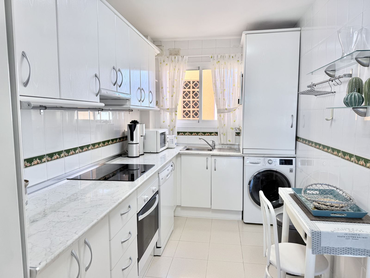 Penthouse te koop in Cabopino | 2 slaapkamers H5386951