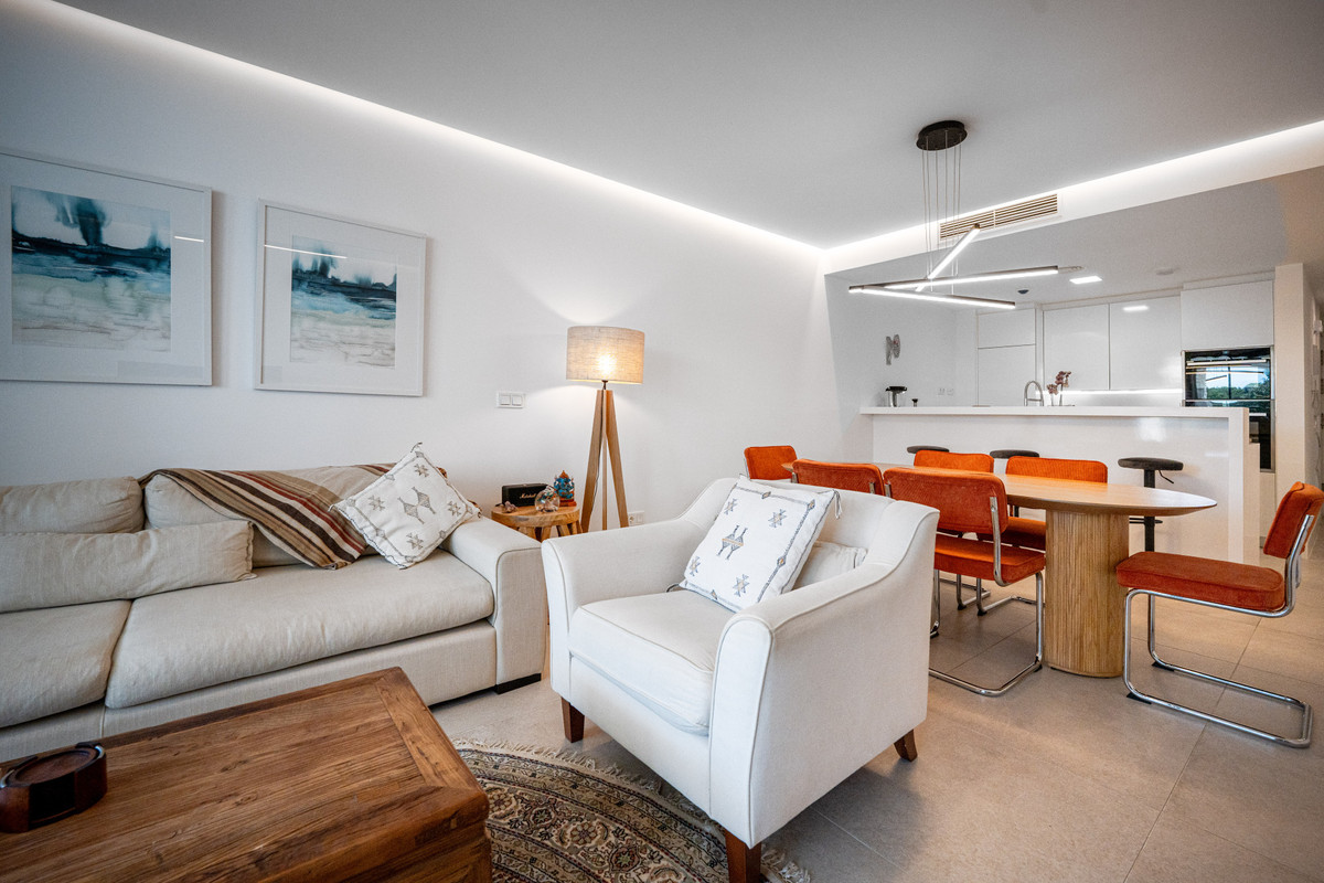 Appartement te koop in Cabopino | 3 slaapkamers H5410597