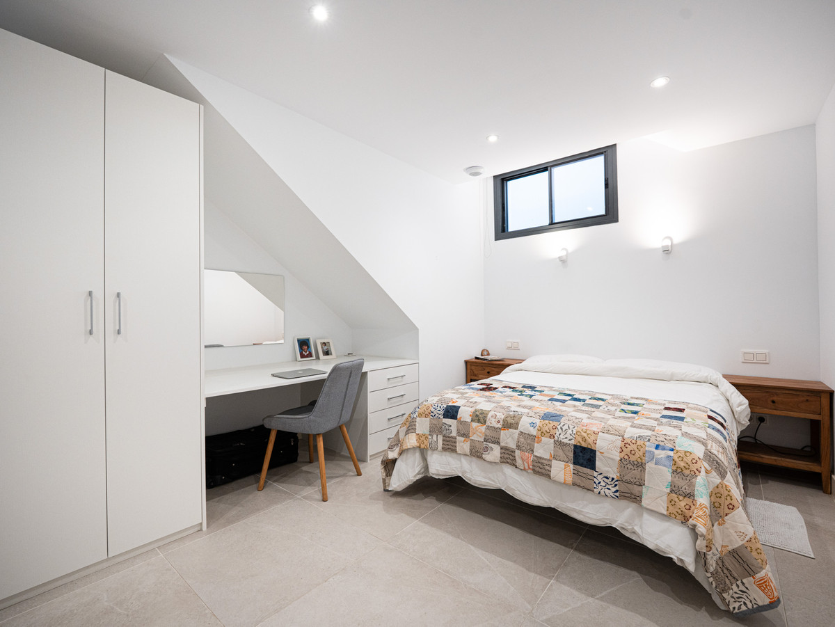 Appartement te koop in Cabopino | 3 slaapkamers H5410597