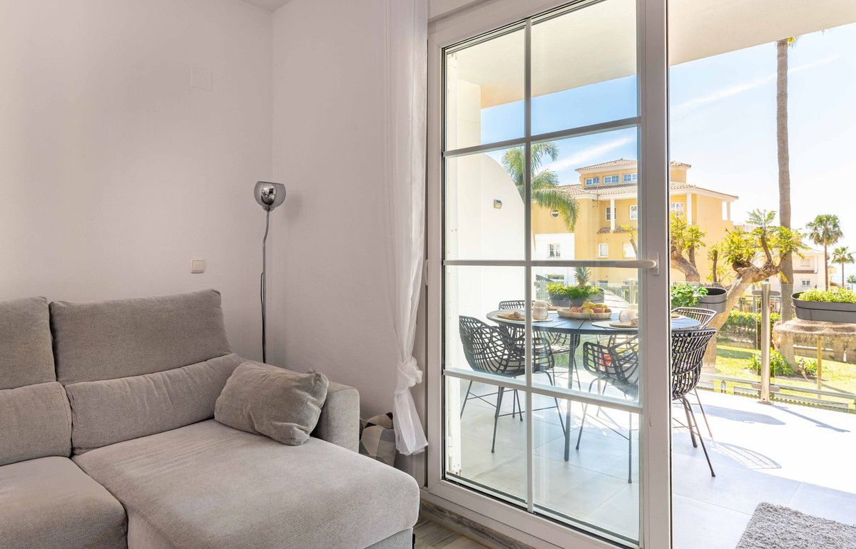 Appartement te koop in Cabopino | 2 slaapkamers H5447452