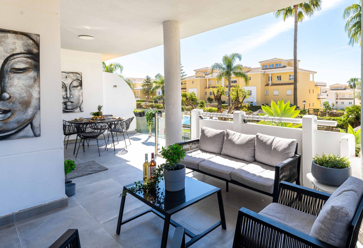 Appartement te koop in Cabopino | 2 slaapkamers H5447452