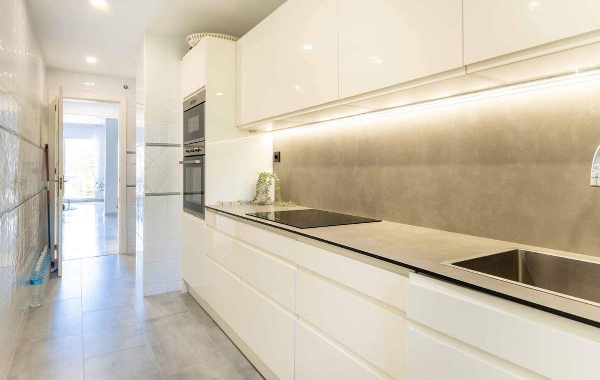 Appartement te koop in Cabopino | 2 slaapkamers H5447452