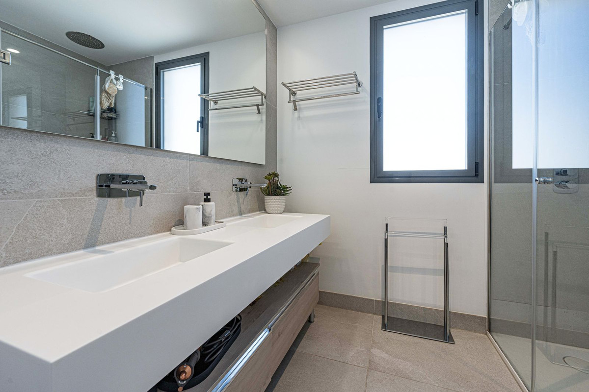 Appartement te koop in Cabopino | 3 slaapkamers H5476870