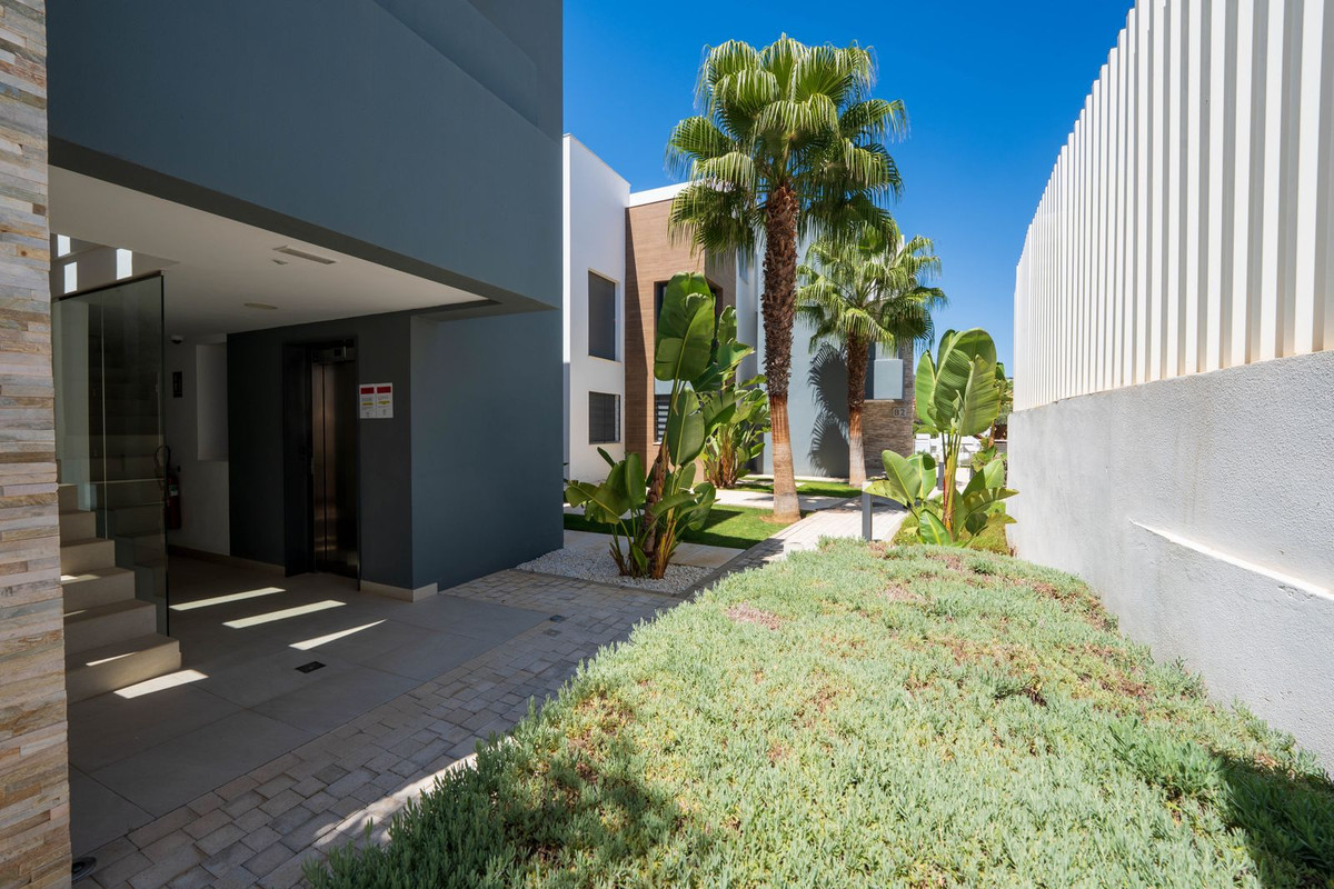 Appartement te koop in Cabopino | 3 slaapkamers H5476870