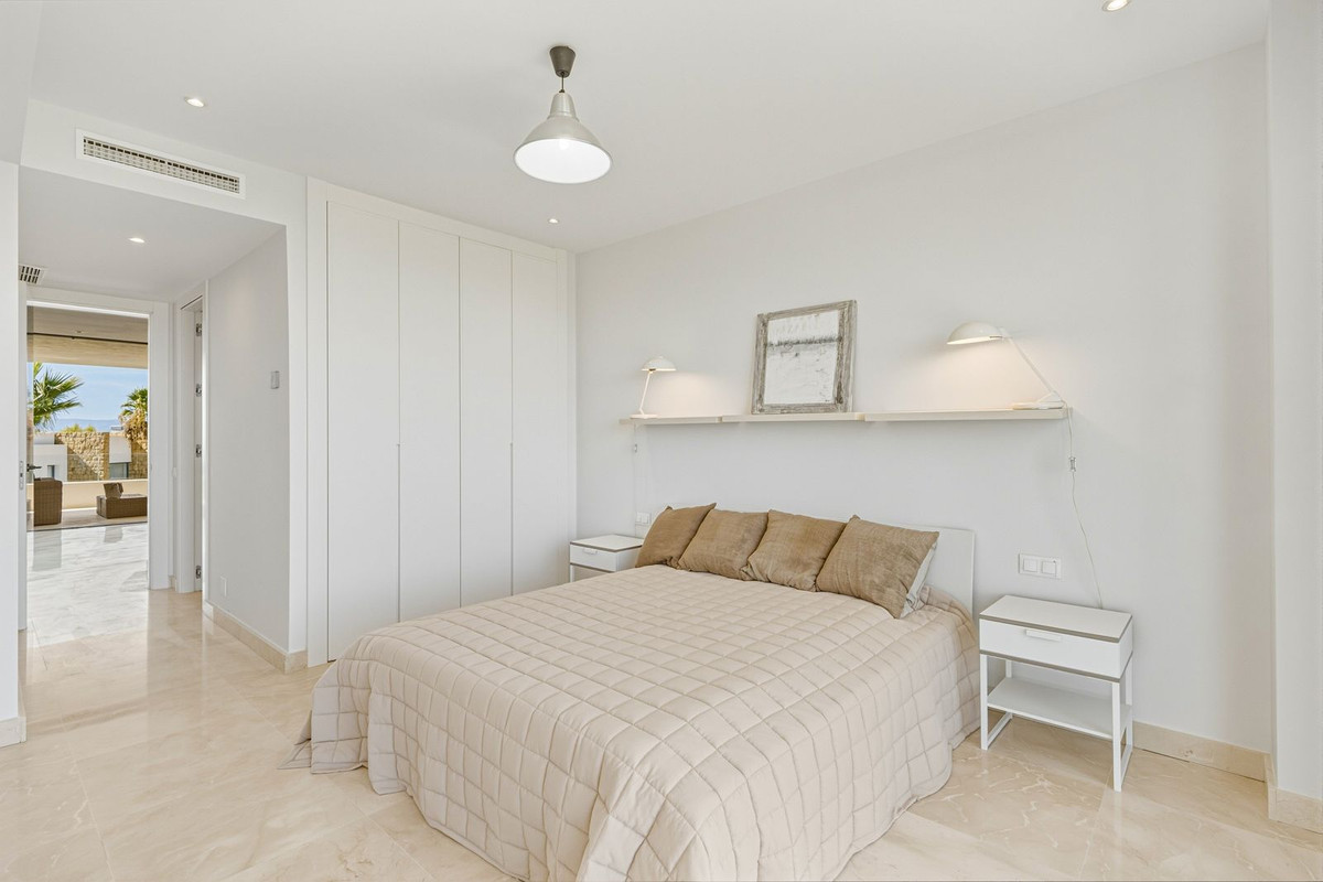Appartement te koop in Cabopino | 2 slaapkamers H5498137