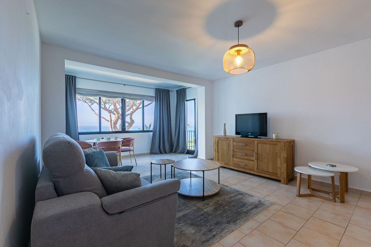 Duplex te koop in Calahonda | 1 slaapkamers H4260451