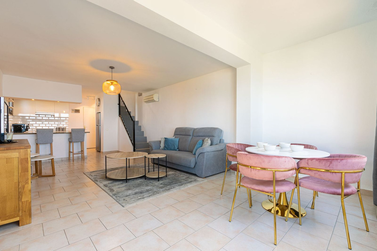 Duplex te koop in Calahonda | 1 slaapkamers H4260451
