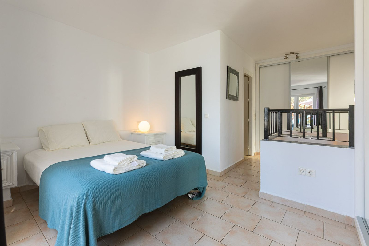 Duplex te koop in Calahonda | 1 slaapkamers H4260451