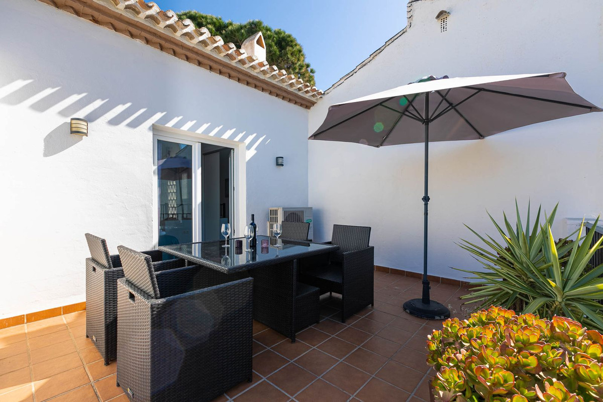 Duplex te koop in Calahonda | 1 slaapkamers H4260451