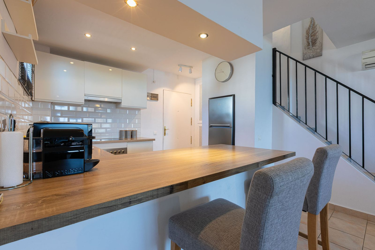 Duplex te koop in Calahonda | 1 slaapkamers H4260451