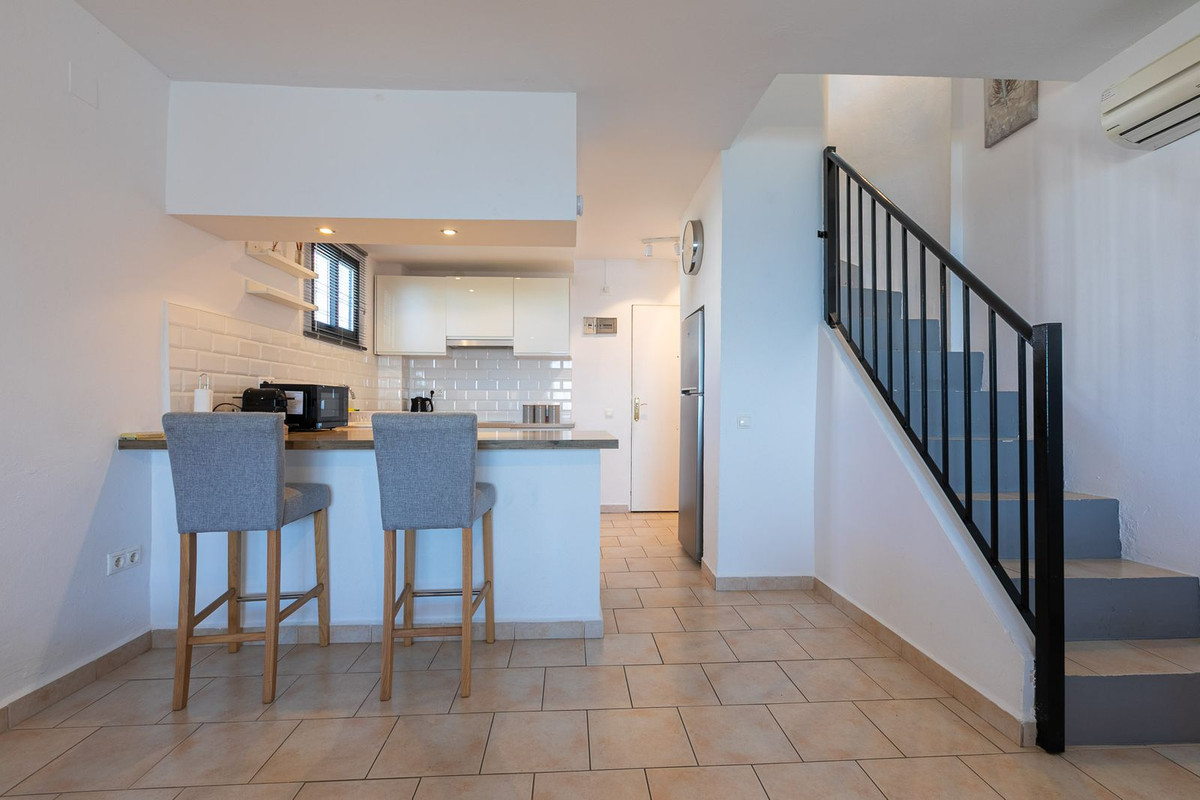 Duplex te koop in Calahonda | 1 slaapkamers H4260451