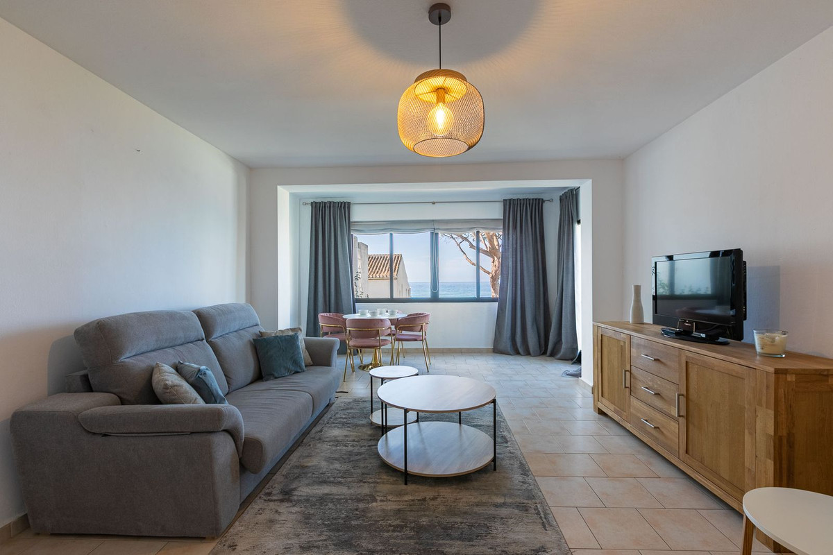 Duplex te koop in Calahonda | 1 slaapkamers H4260451