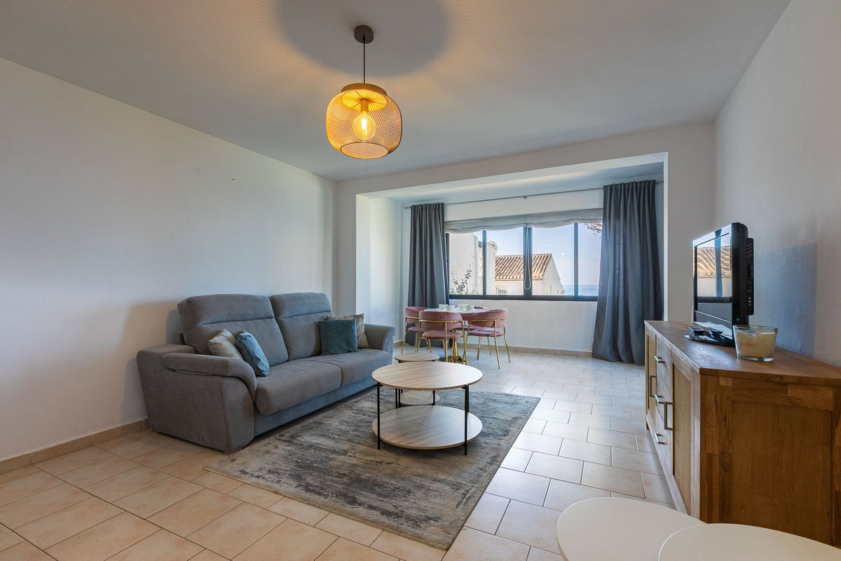 Duplex te koop in Calahonda | 1 slaapkamers H4260451