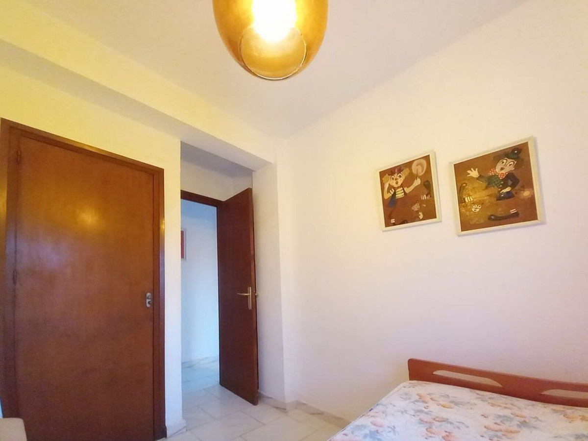 Tussenverdieping Appartement in Calahonda-21