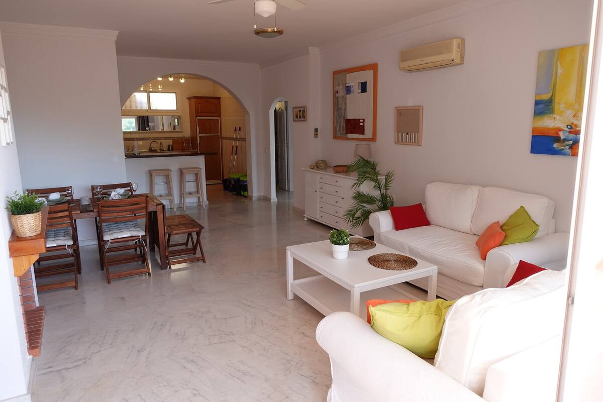 Tussenverdieping Appartement in Calahonda-3