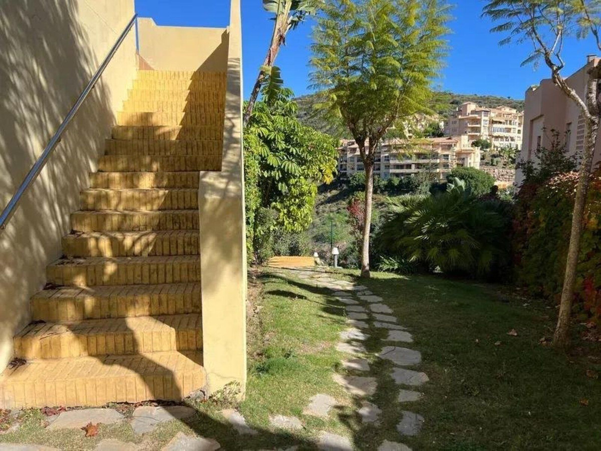 Appartement te koop in Calahonda | 2 slaapkamers H5016934