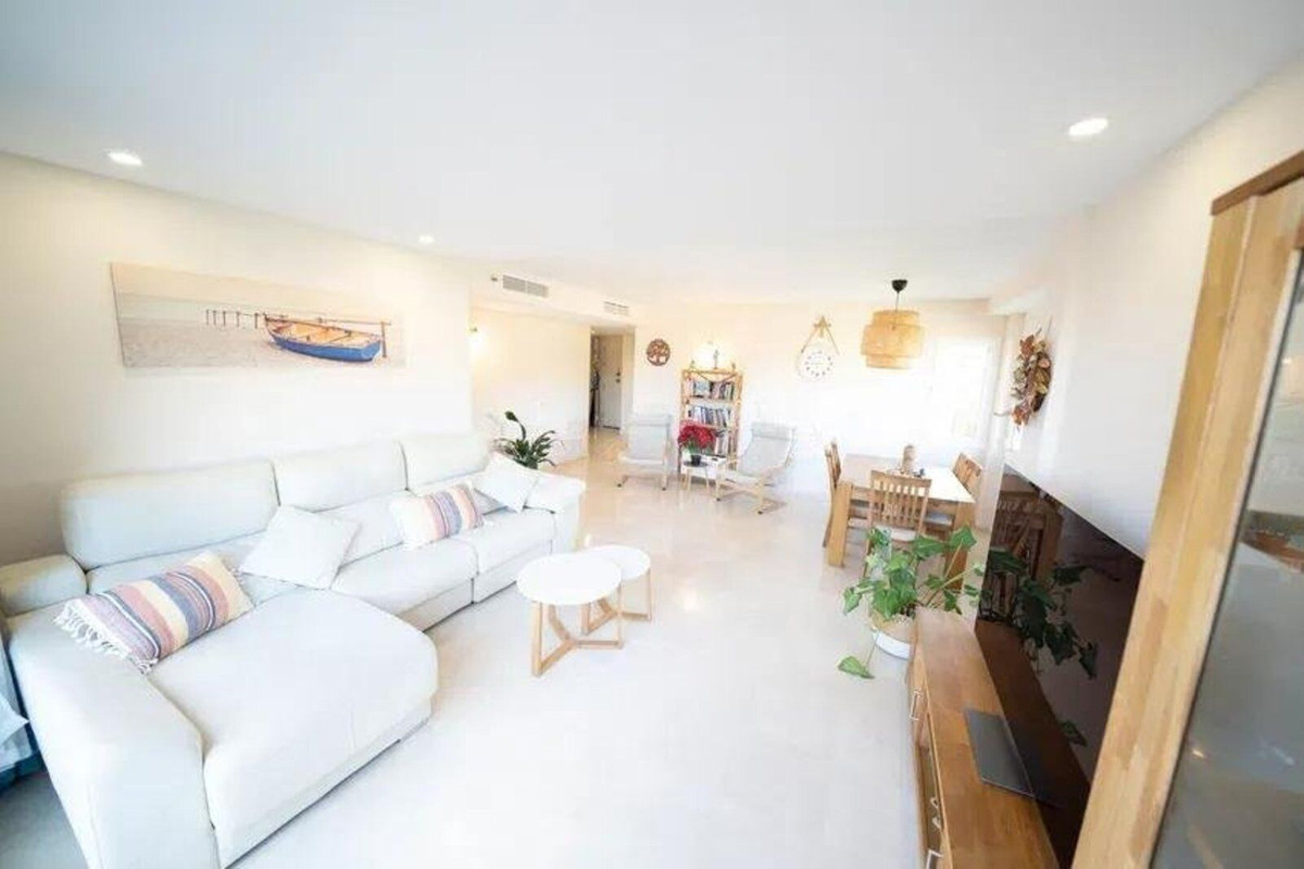 Appartement te koop in Calahonda | 2 slaapkamers H5016934