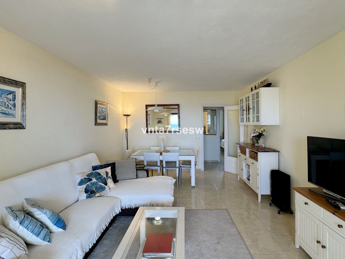 Bovenverdieping Appartement in Calahonda-16