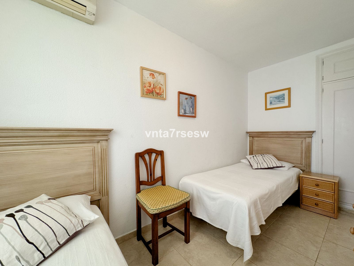 Bovenverdieping Appartement in Calahonda-28