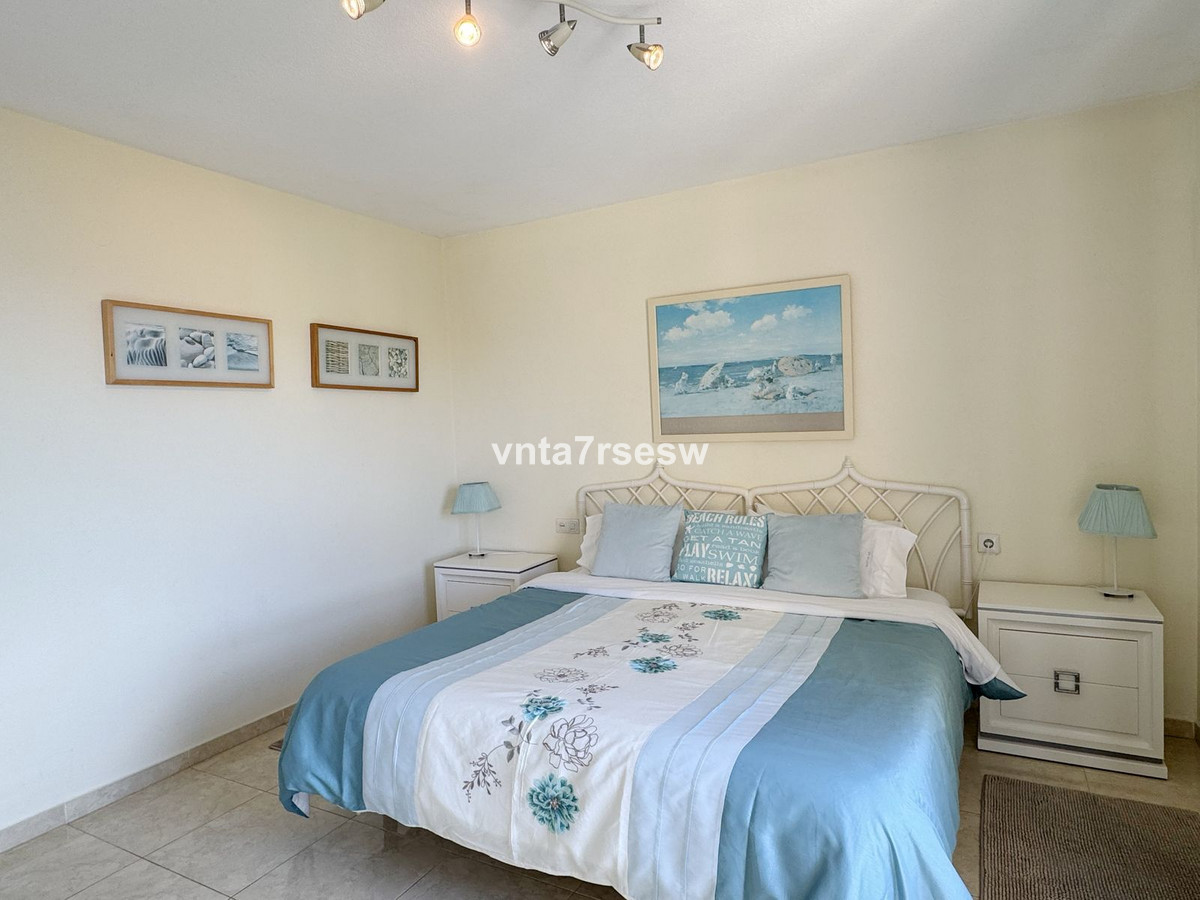 Bovenverdieping Appartement in Calahonda-33